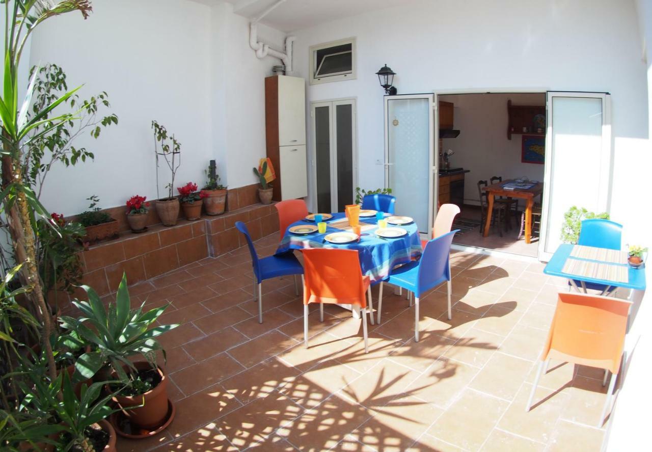 Casa Felice Nel Centro Storico, Ascensore E Terrazzo Catania Luaran gambar